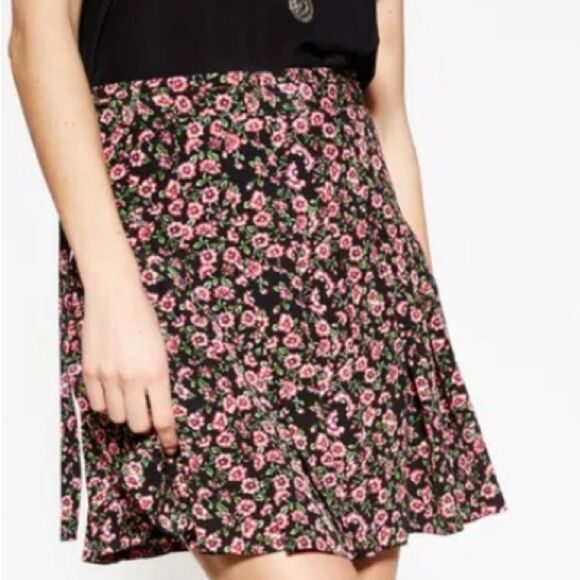 70 NWT 365.00 THE KOOPLES FOR GET ME NOT SILK SKIRT MEDIUM - Picture 2 of 4